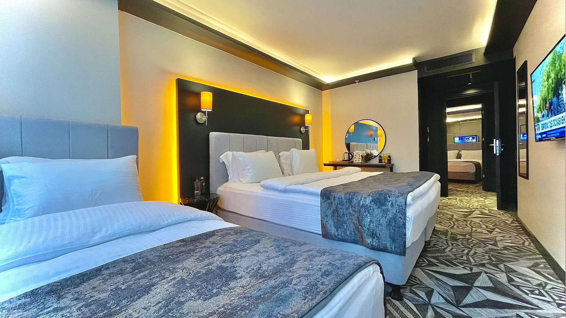 Weingart Istanbul Hotel 4*,